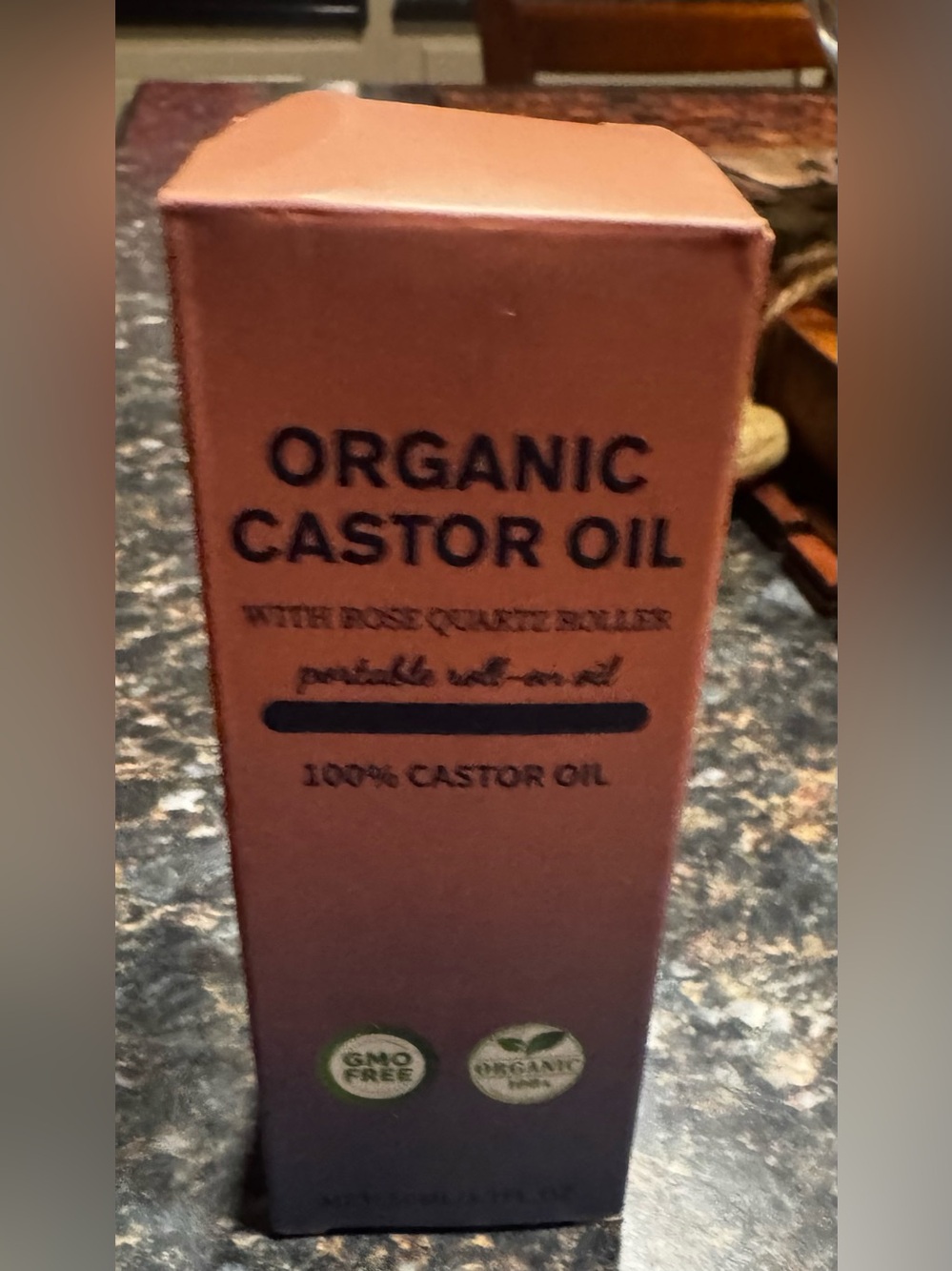 Organic Castor Oil with Rose Quartz Roller - Soft Pink
